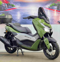 Скутер бензиновый AVSMOTO N-MAX Pro 180 инжектор (с бесключевым доступом)