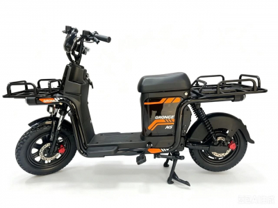 Электроскутер с педалями (электровелосипед) полуфэтбайк Qronge M5 (16R 1200w Li-ion 60v 45Ah)