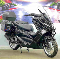Скутер бензиновый Xiaoai N-Max 180 инжектор (с тремя кофрами)