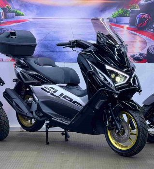 Скутер бензиновый Xiaoai Z-max M5-4 180 инжектор